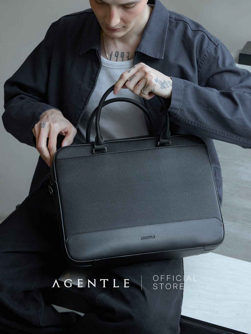 AGENTLE • A BRIEFCASE – Laptop Ready Structured Business Briefcase • Minimal Black