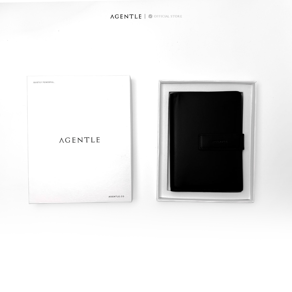 AGENTLE • SLIMPASS Passport Wallet Magnetic Closure • Smooth Top-Grain Leather