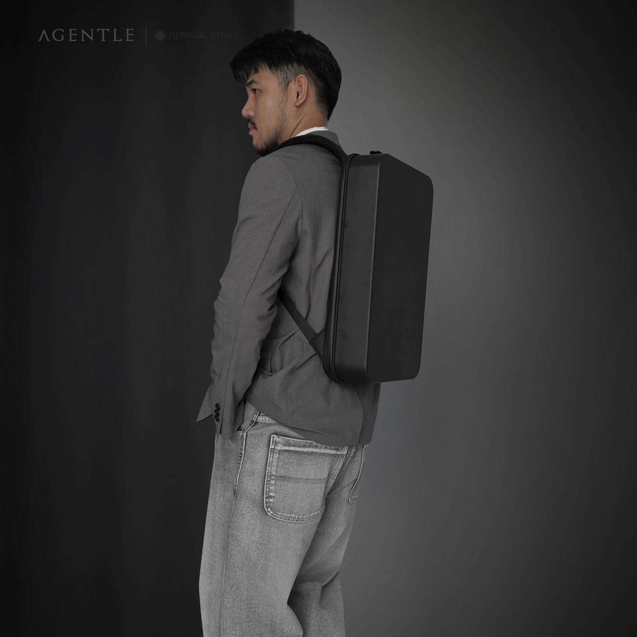 AGENTLE • PERFECT PACK [18"] Minimal Tech Backpack • Structured Hard Shell