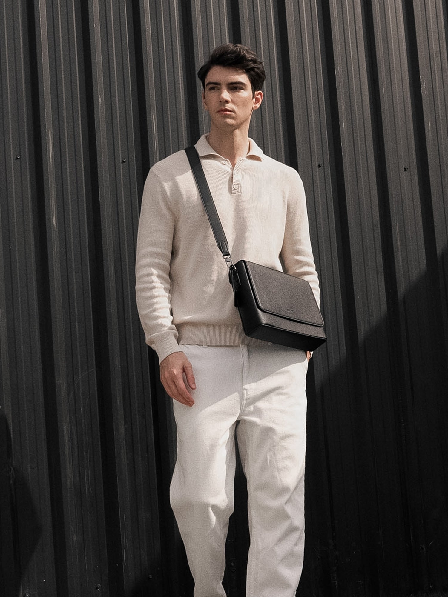 AGENTLE • BOXCASE CITY - Structured Cuboid Messenger for Men